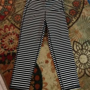 Athleta capris -small (tall)